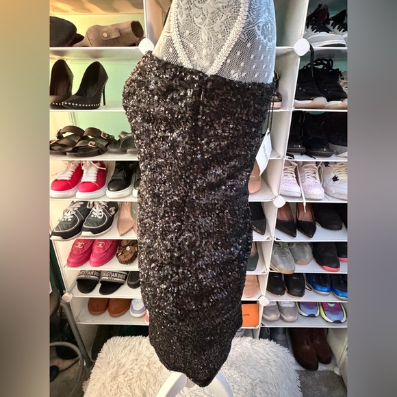 Spring + Mercer Mini Black Sequin One-Shoulder Dress NWT size Small - Picture 8 of 10